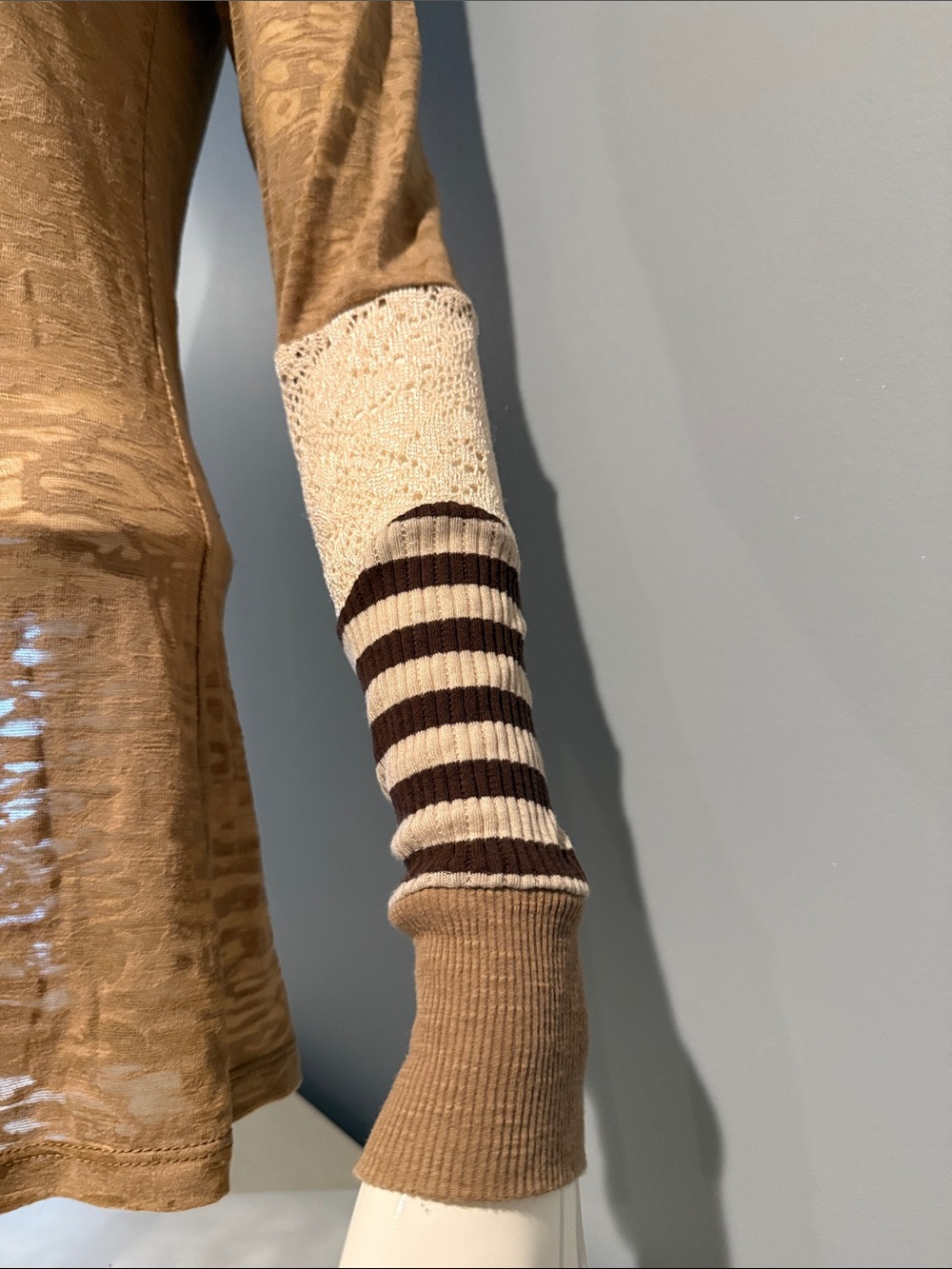 BKE Tan Burnout V-Neck Top with Striped Sleeve Accents - Picture 3 of 9
